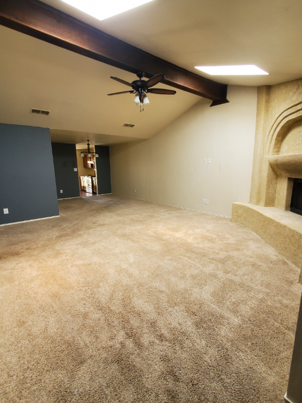 3026 N Houston St - Photo 2 of 9
