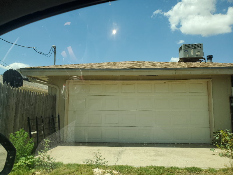 3026 N Houston St - Photo 4 of 9