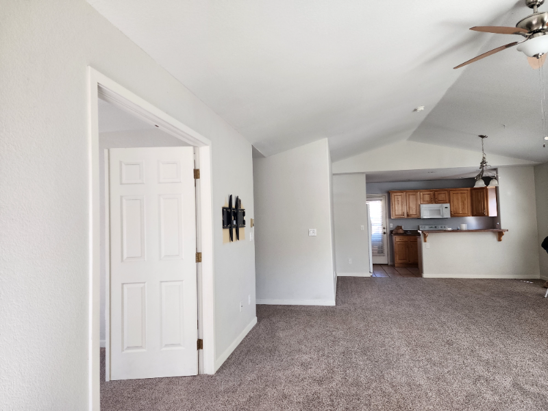 2384 Ridge Circle Dr #20 - Photo 4 of 31