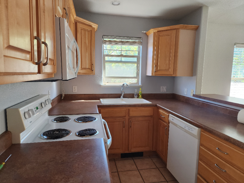 2384 Ridge Circle Dr #20 - Photo 6 of 31