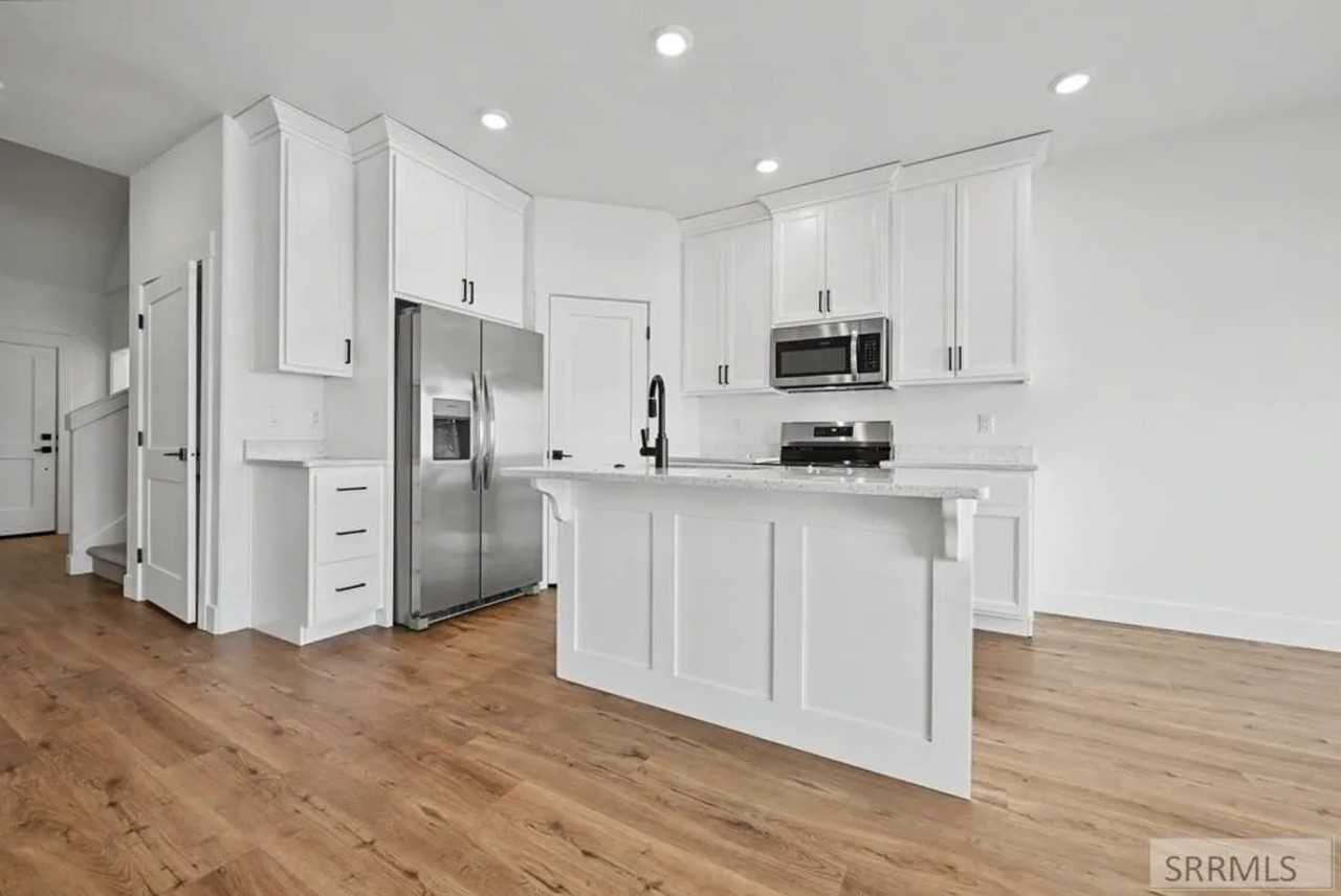 367 Eliza Joy Ln #1 - Photo 5 of 20