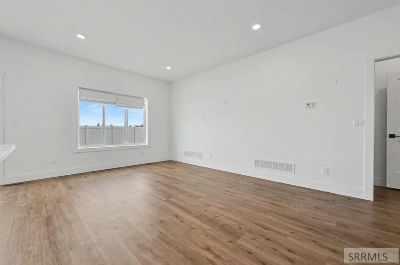 367 Eliza Joy Ln #1 - Photo 6 of 20