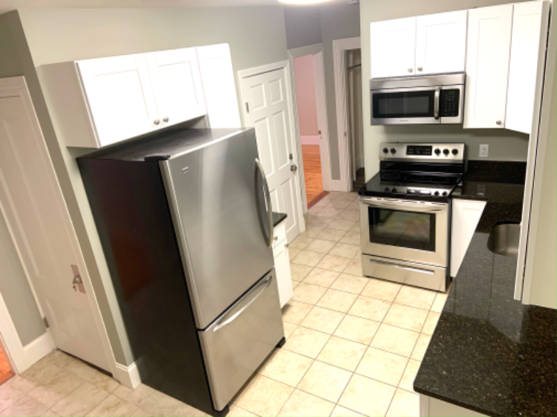 35 Rockwood Rd #2 - Photo 3 of 11