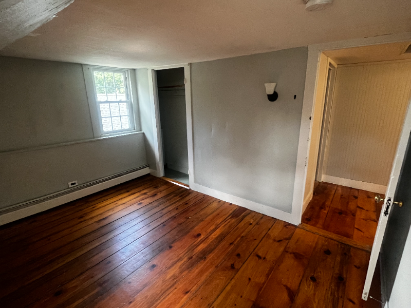 19 Exeter Rd #19-3 - Photo 3 of 11