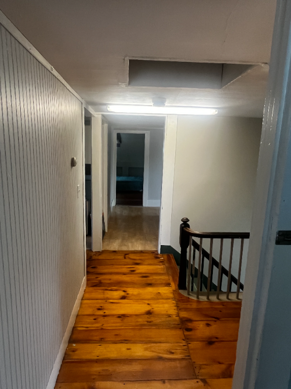 19 Exeter Rd #19-3 - Photo 5 of 11