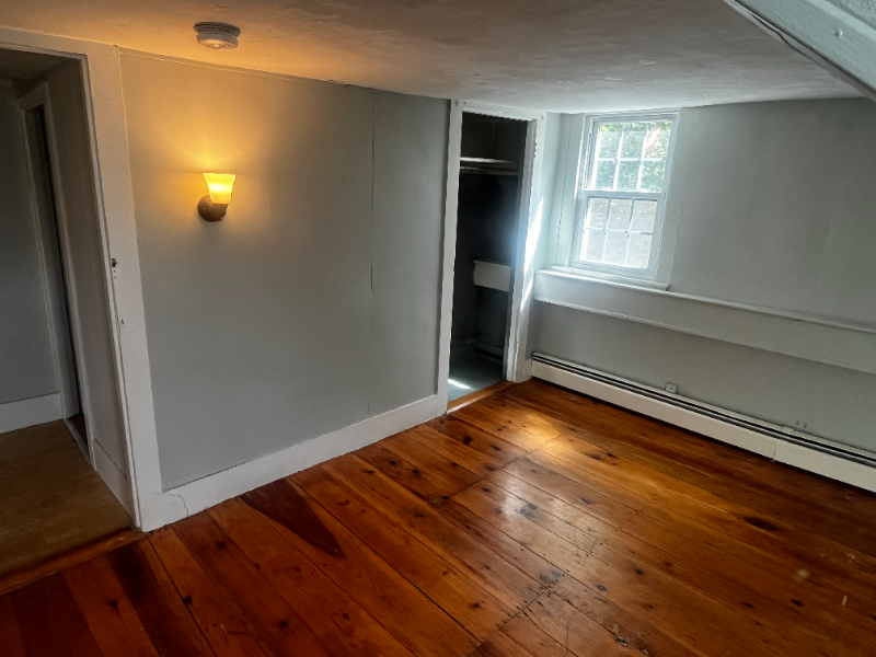19 Exeter Rd #19-3 - Photo 6 of 11