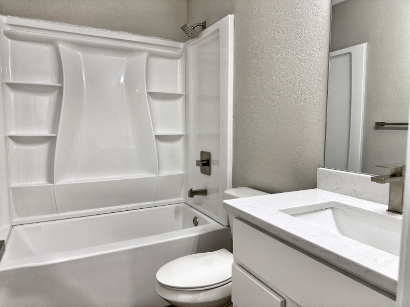 602 Sw C St - Photo 6 of 10