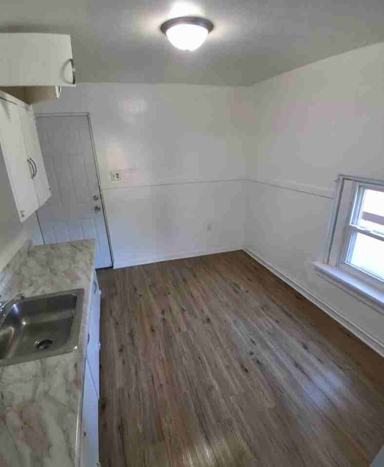 6942 Alabama Avenue, Unit DOWN - Photo 5 of 11