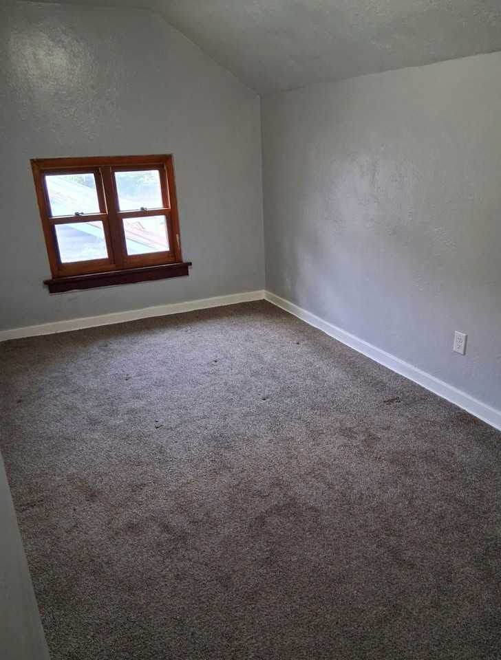 6942 Alabama Avenue, Unit DOWN - Photo 7 of 11