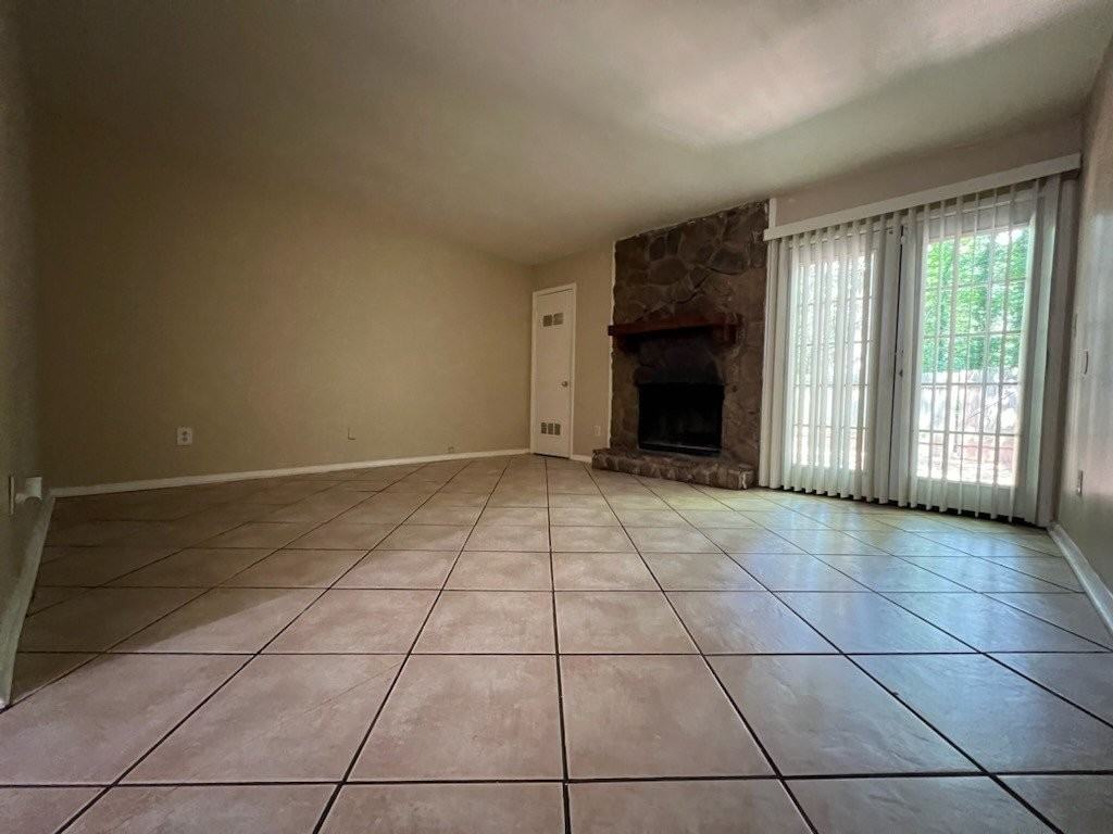 6420 Parton Ct #B - Photo 3 of 16
