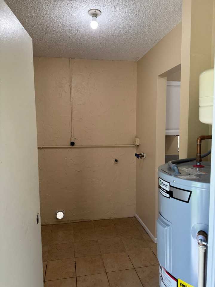 5516 41st St E #1 - Photo 6 of 12