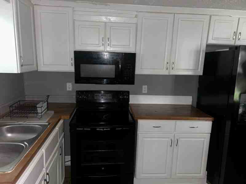 1129 Bedford Ave #1129 - Photo 6 of 16
