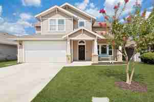 featured image of 18141 Justice Ln