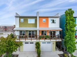 featured image of 4076 N Adams St