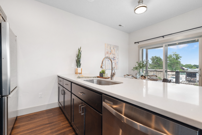 4076 N Adams St - Photo 6 of 16