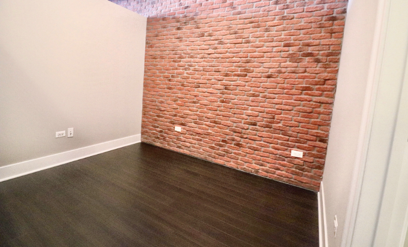 803 S Clark St - Photo 3 of 9