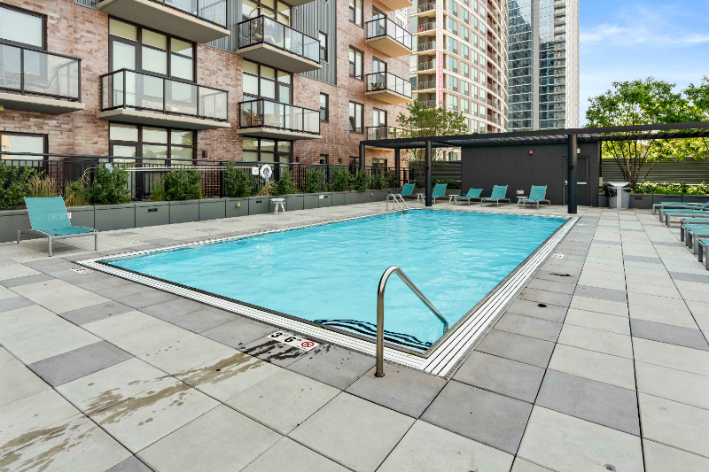 803 S Clark St - Photo 7 of 9