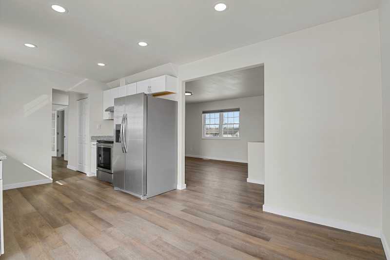 6615 Athletic Ave - Photo 7 of 11