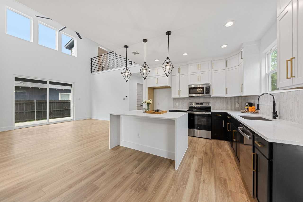 1604 Marburg St - Photo 6 of 12
