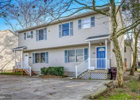 featured image of 155 Captains Quarters Rd #1