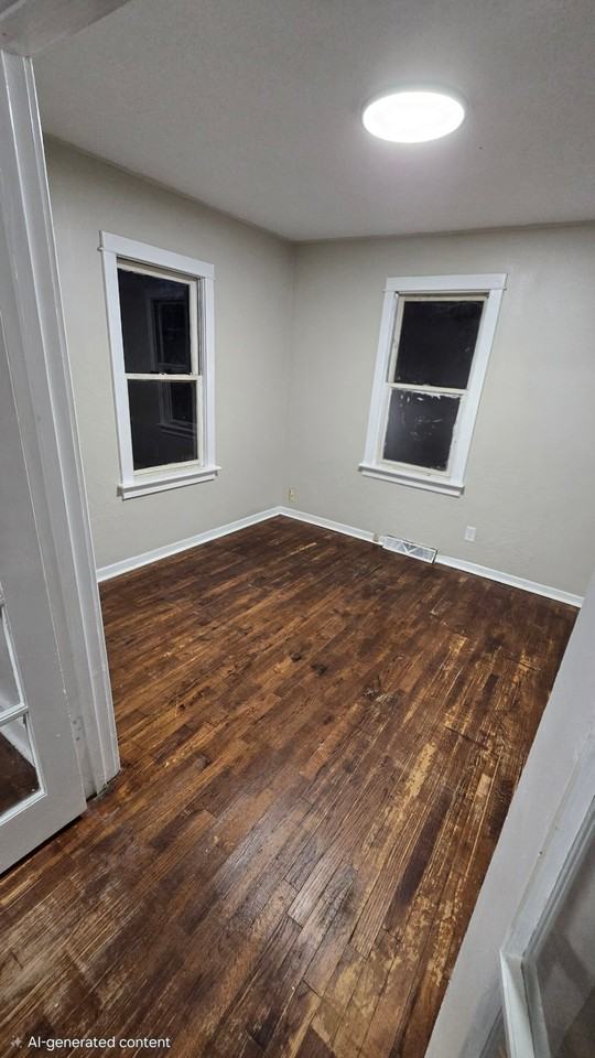 203 S Taft St - Photo 3 of 8