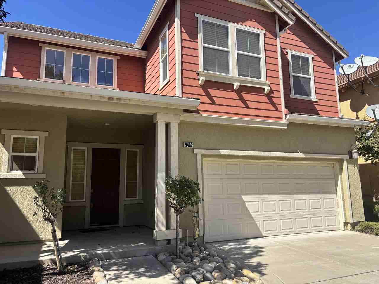 9402 Vintner Cir - Photo 2 of 21
