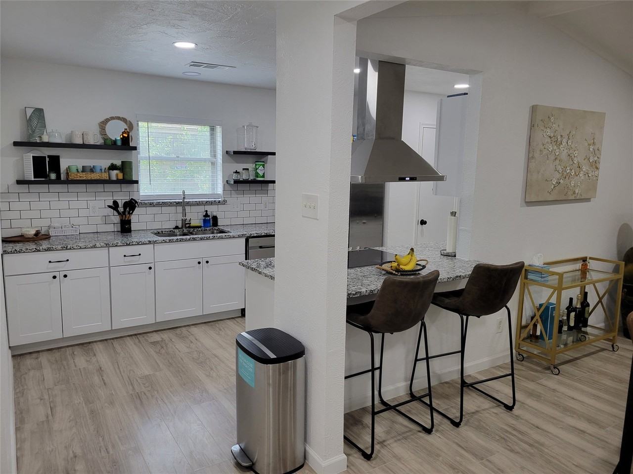 600 Tanglewood Dr S - Photo 4 of 21