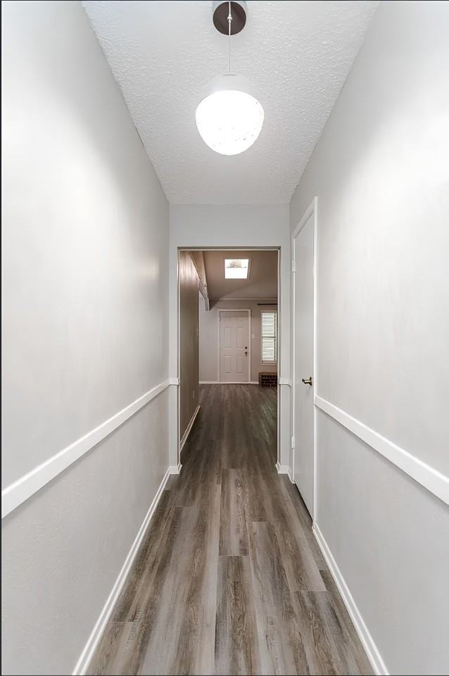 2805 Mintwood Pl - Photo 4 of 24