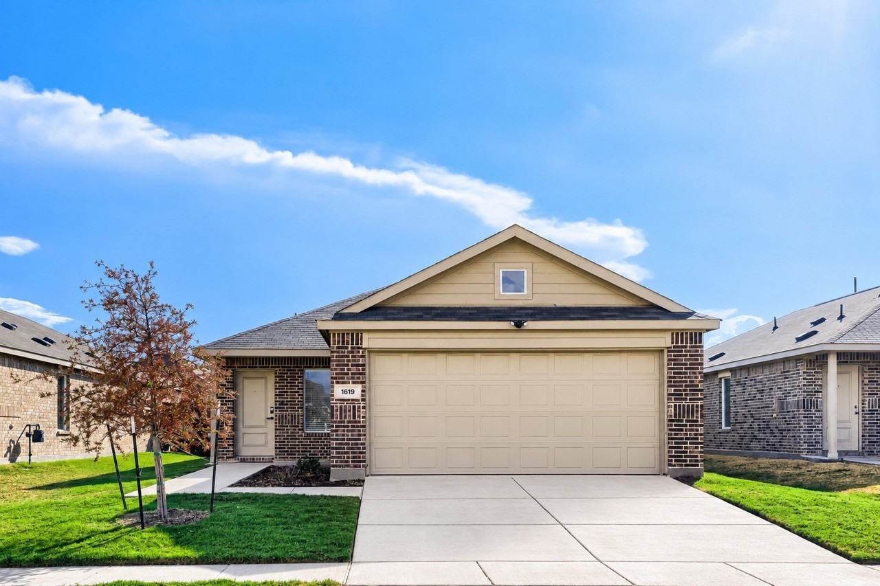 1619 Grassy Pond Rd