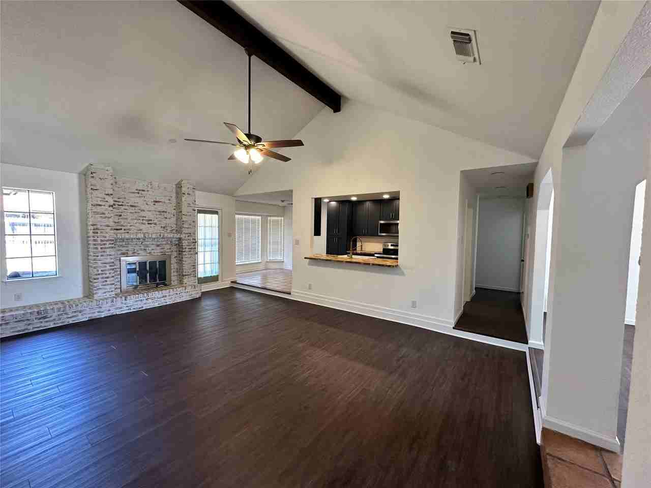 4636 Ringold Dr - Photo 3 of 17