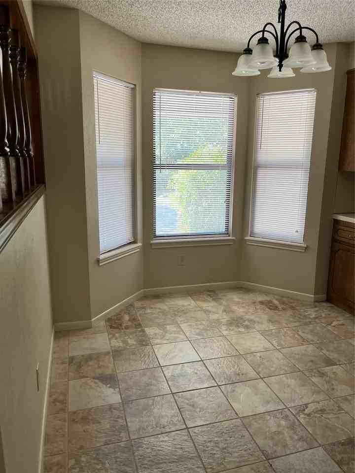 5226 Long Shadows Ln - Photo 5 of 15