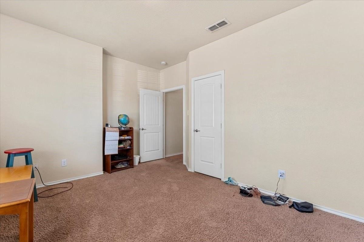 1816 Placitas Trl - Photo 3 of 20