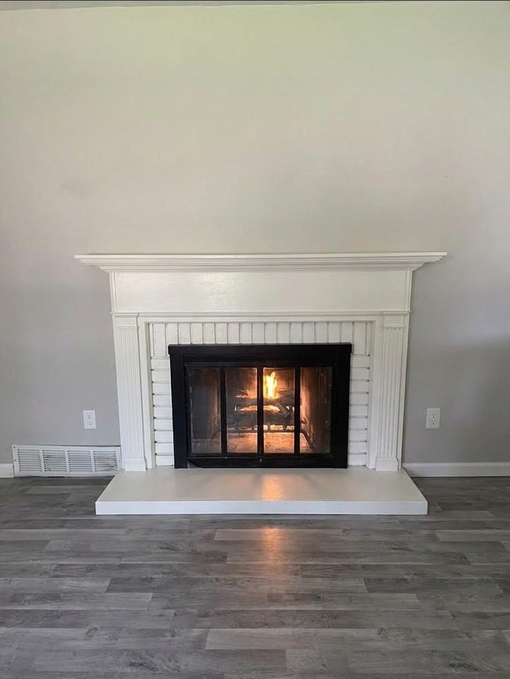 2514 Texel Dr - Photo 3 of 14