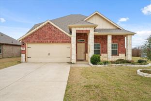 516 Clearlake Dr - Photo 1 of 1