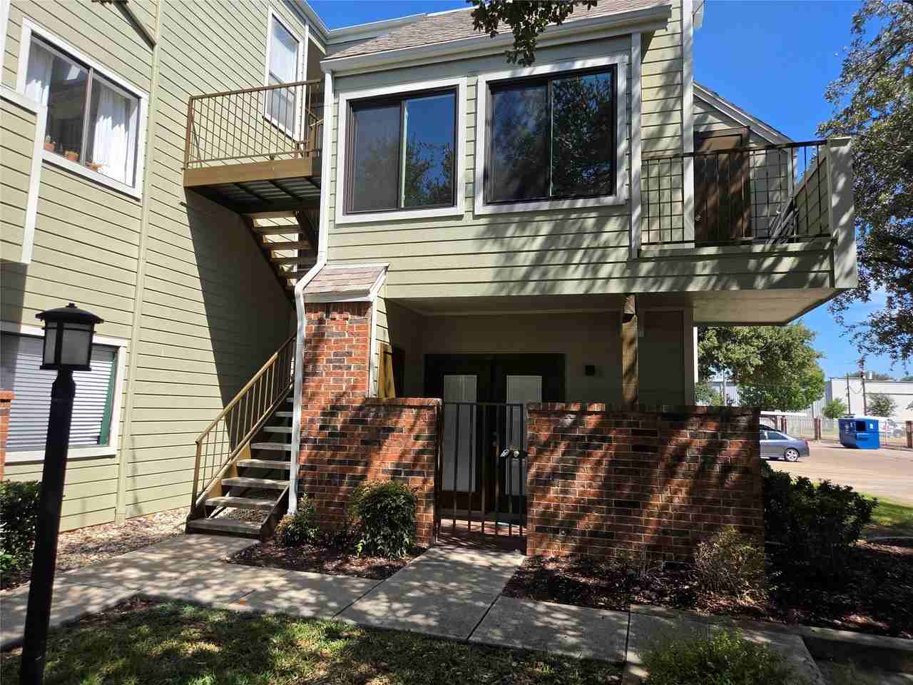 3117 Sondra Dr #103 - Photo 2 of 25