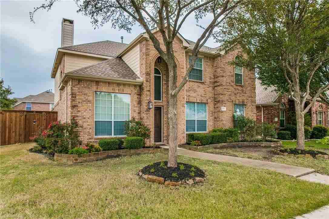 208 N Arbor Ridge Dr