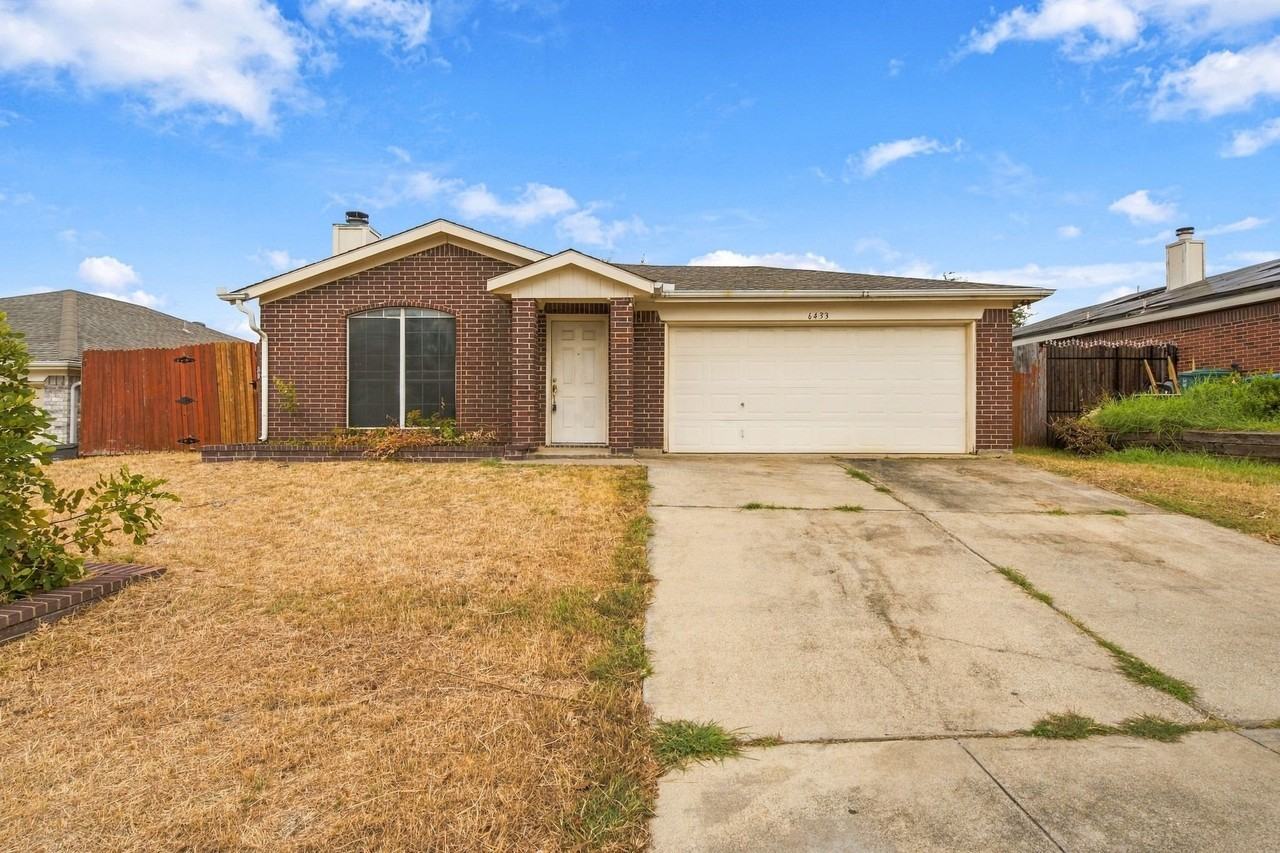 6433 Riverwater Trl