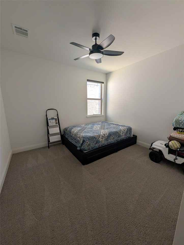 425 Sunnyridge Ln - Photo 5 of 19