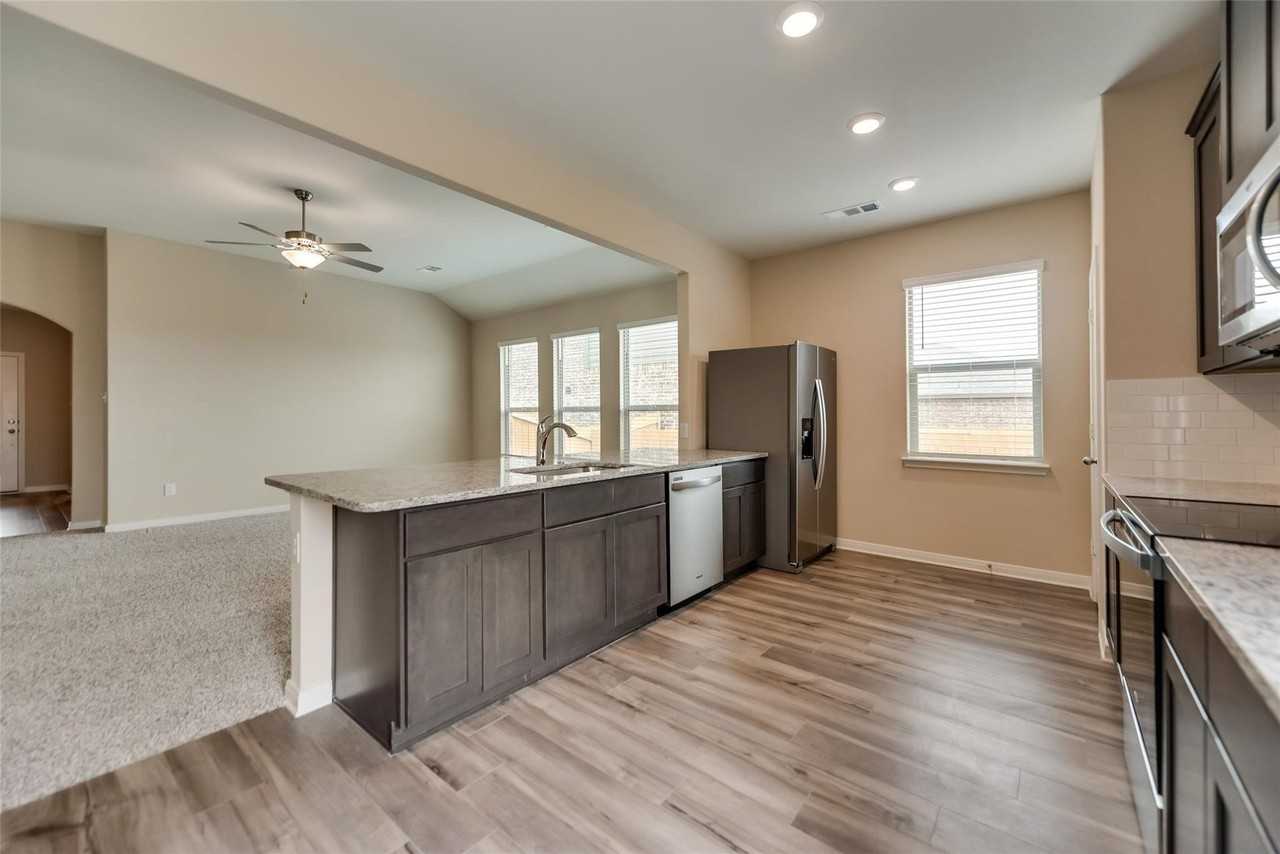 291 Wandering Stream Way - Photo 7 of 22