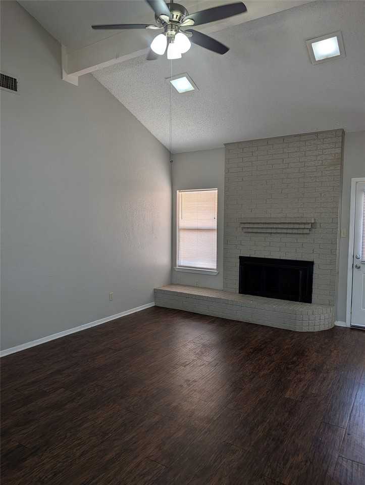 7258 Church Park Dr - Photo 3 of 16