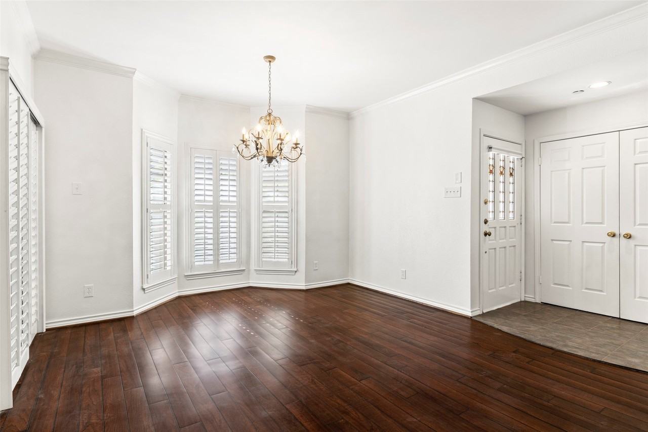 8610 Turtle Creek Blvd #208 - Photo 5 of 24