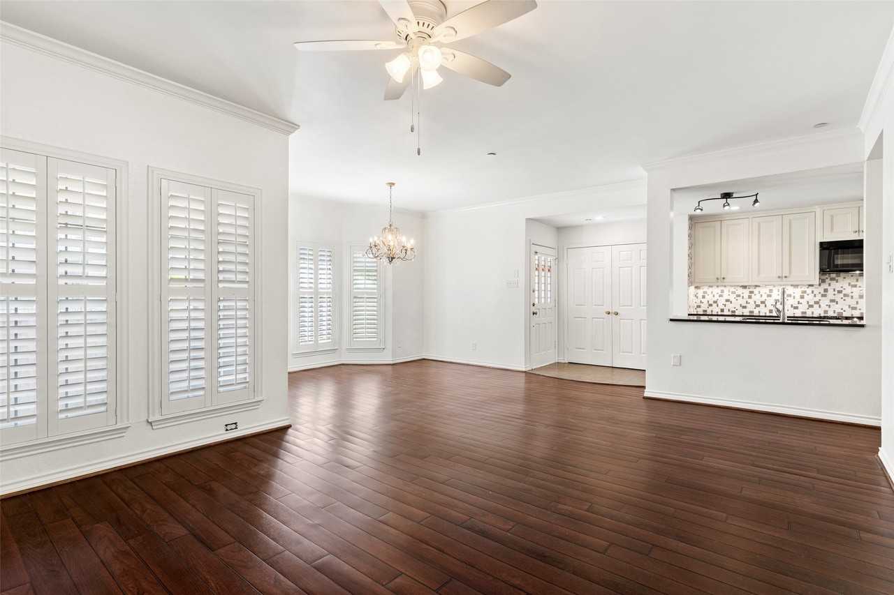 8610 Turtle Creek Blvd #208 - Photo 7 of 24