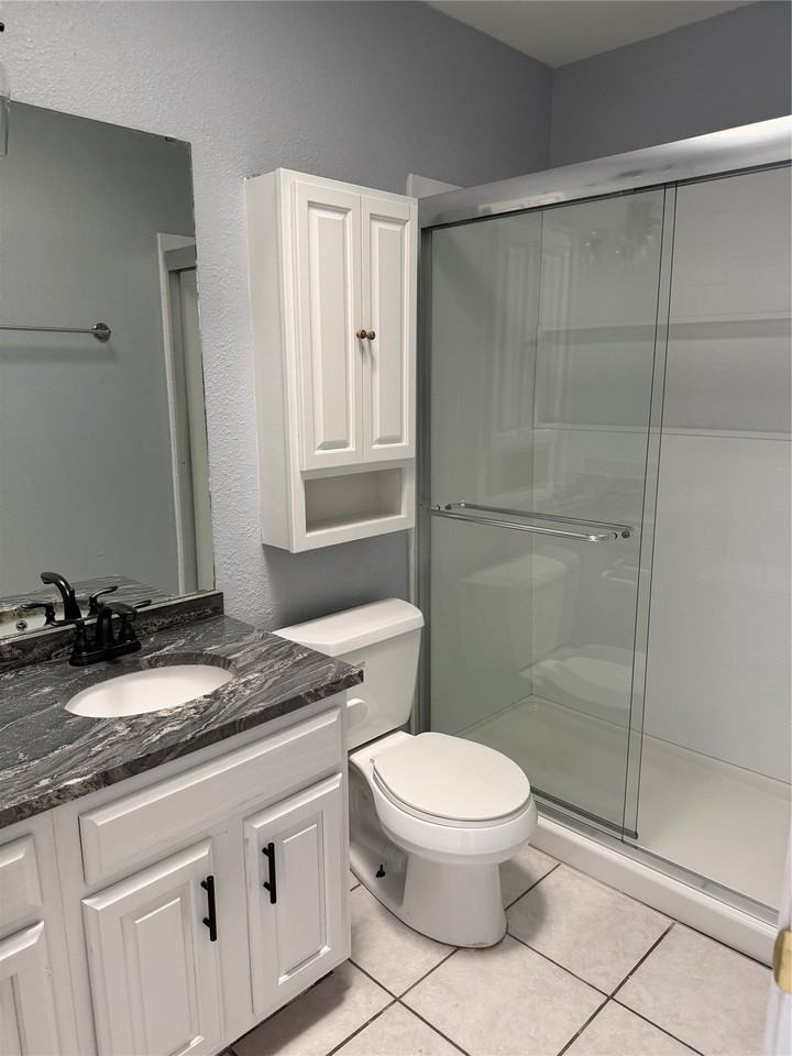 5033 Wagon Wheel Ave - Photo 5 of 5