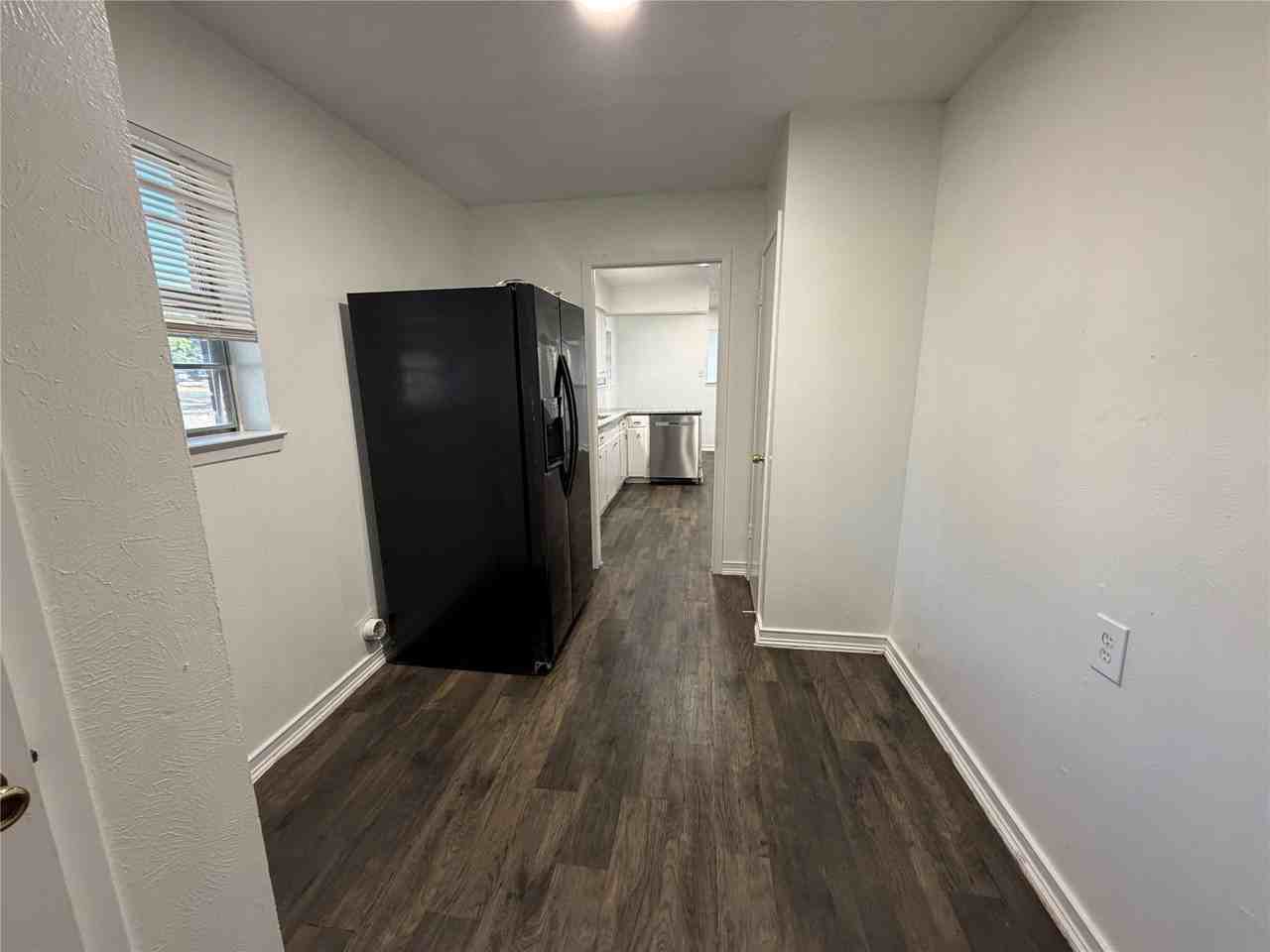 101 5th St - Photo 6 of 28