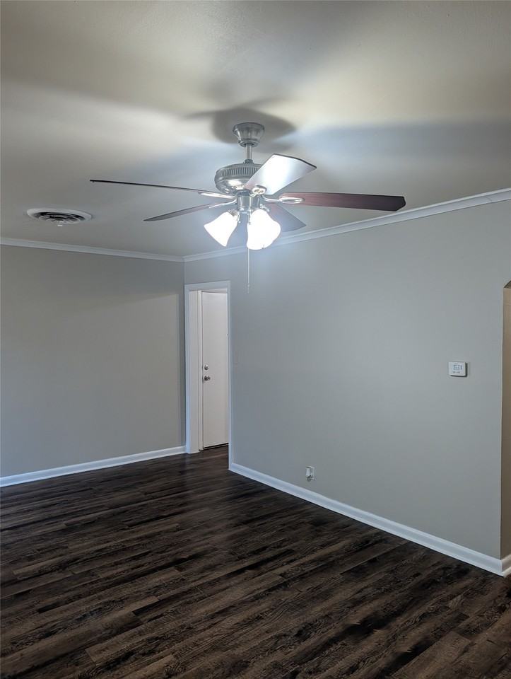 3517 Binyon Ave - Photo 6 of 16