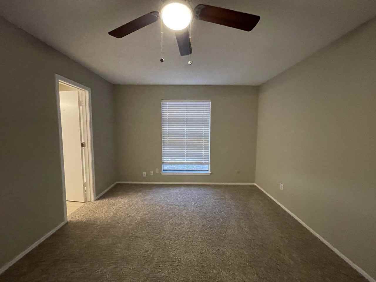 5315 Windy Meadow Dr - Photo 6 of 10