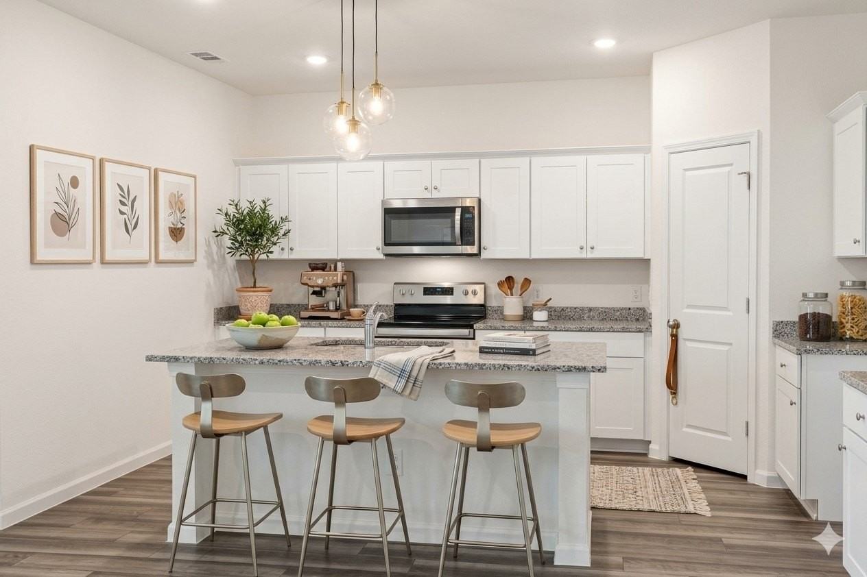 2011 Hancock Cir - Photo 4 of 10