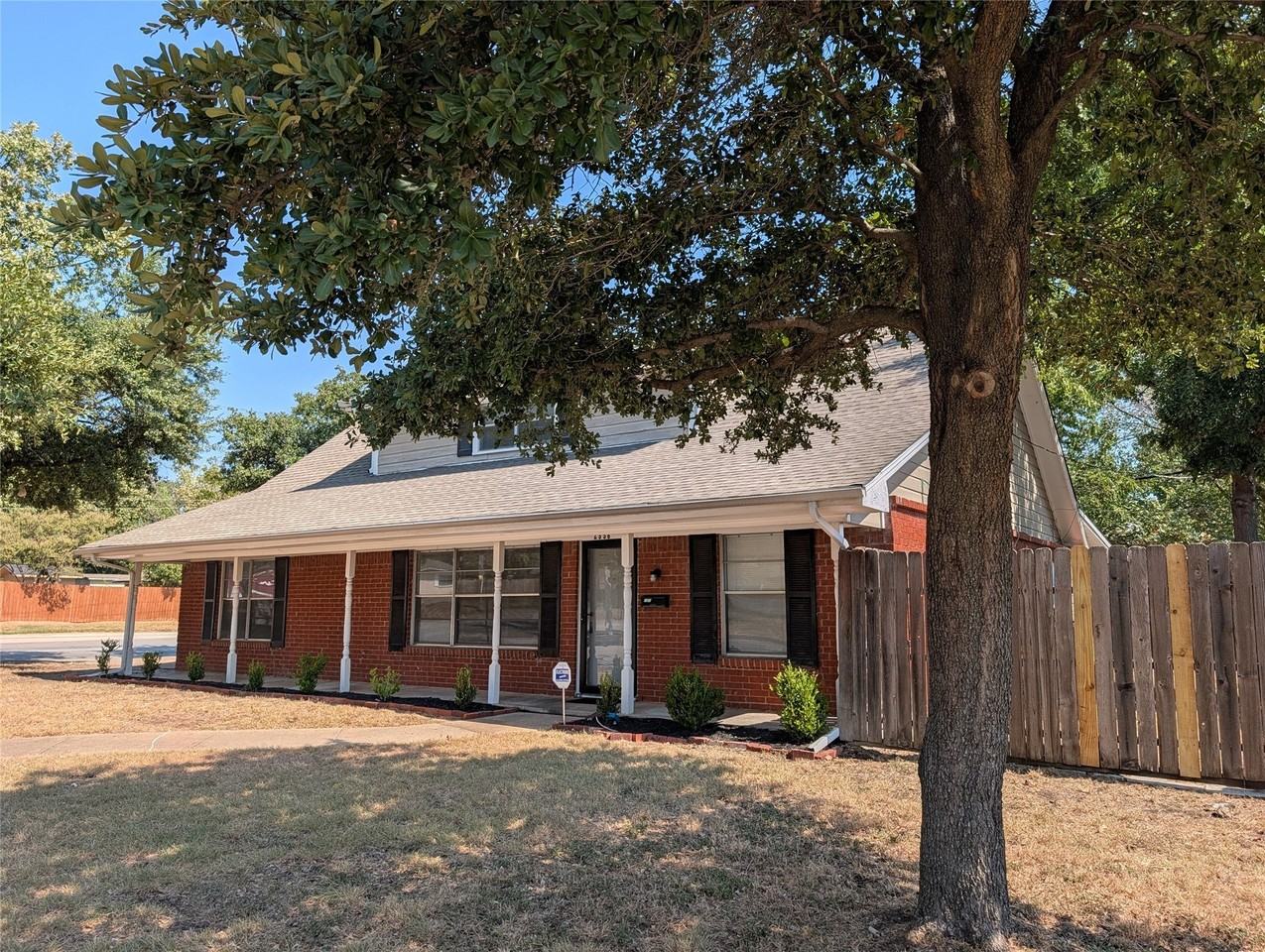 2558 Duringer Rd