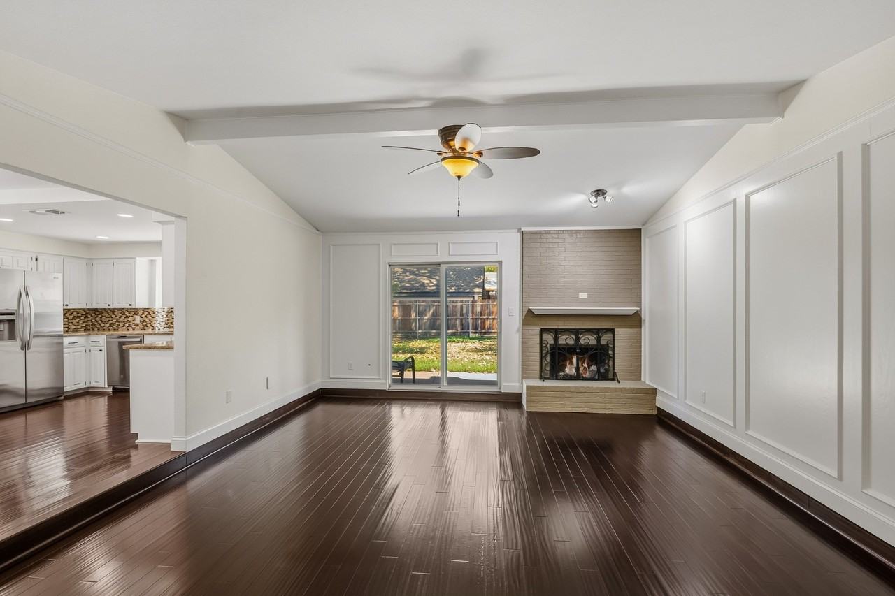 2507 Mardell Dr - Photo 3 of 17