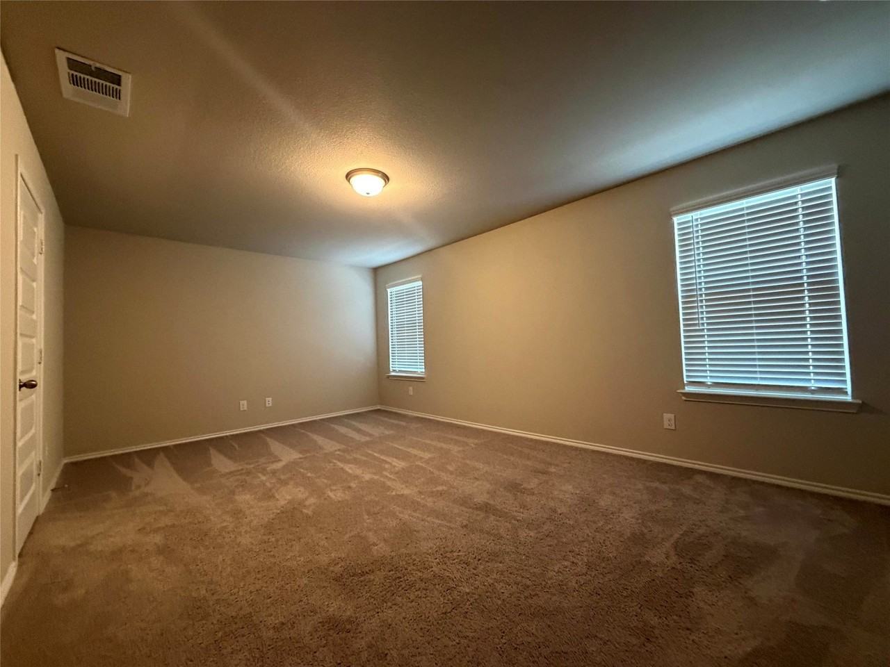 2928 Brittlebush Dr - Photo 7 of 18